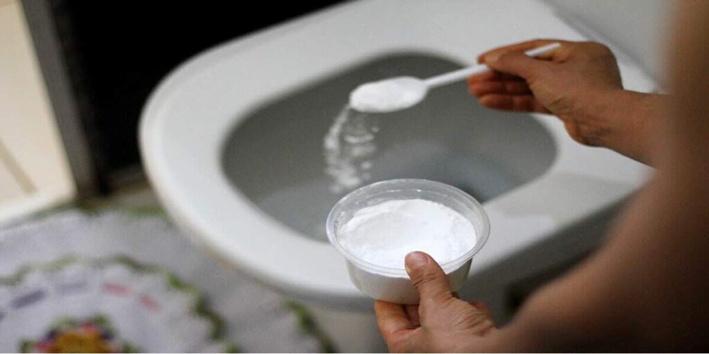 Como deixar seu vaso sanitário brilhando e acabar com o Cheiro de Xixi No Sofá, Colchão e Banheiro